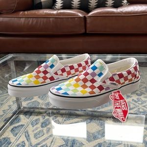 NWT rainbow check VANS 🌈